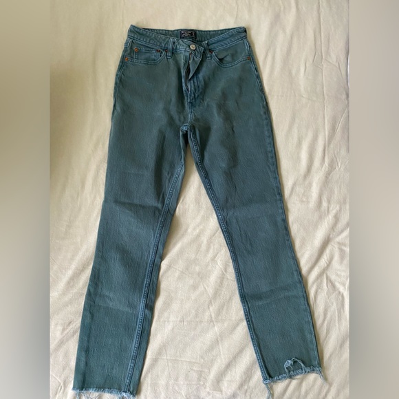 Abercrombie & Fitch Straight Ankle Jeans - Picture 1 of 3